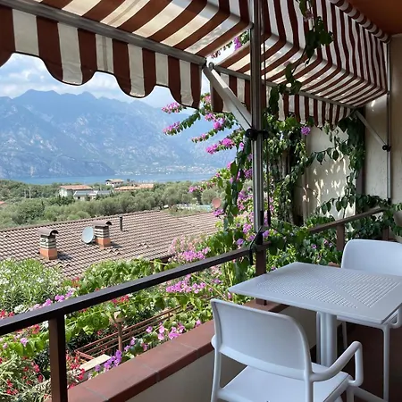 Kormorano Apartment *